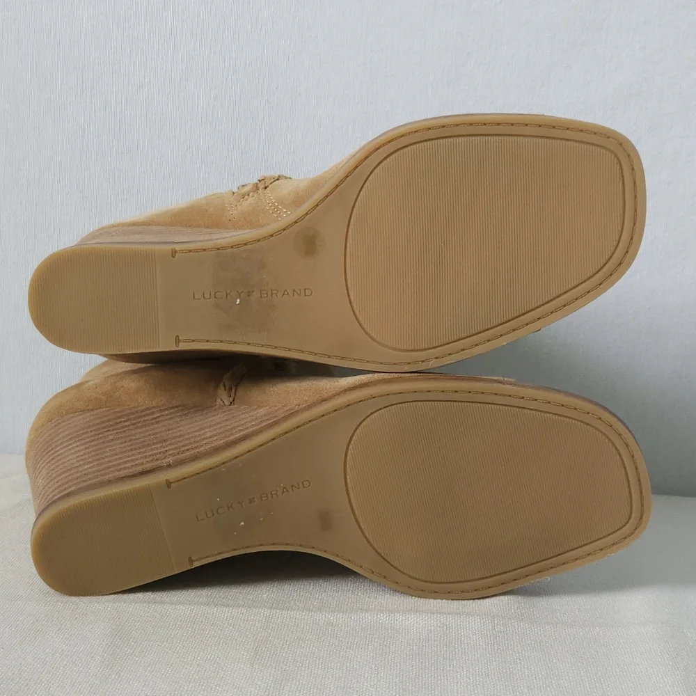 Lucky Brand LK Lureli Suede Peep Toe Wedge Booties Womens 9M Tan Leather‎ Ankle